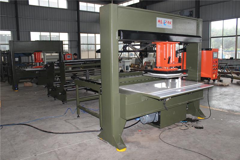 auto travel head die cutting machine.jpg