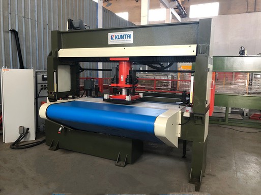 conveyor belt traveling head cutting machine conveyor belt traveling head cutting machine